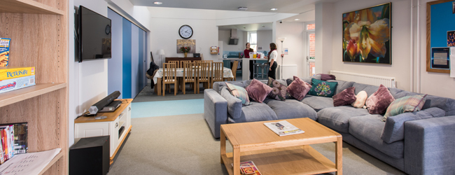 LISA-Sprachreisen-Schueler-Englisch-England-Ardingly-Schule-Pause-Aufenthaltsraum-Lounge LISA-Sprachreisen-Schueler-Englisch-England-Ardingly-Schule-Pause-Aufenthaltsraum-Lounge